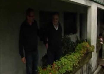 EL CÍRCULO Las vidas de Henry Engler EL CÍRCULO/ URUGUAY/ 2008/ 92 MINUTOS Un día estas en el paraíso y otro en el infierno Una película de José Pedro Charlo y Aldo Garay