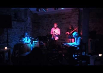 Esperando año nuevo – Latin Banda