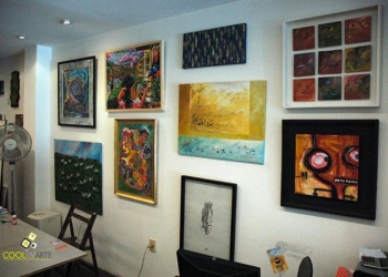 Galería Arte Viaja - Ciudad Vieja - MVD - Setiembre 2012 © Federico Meneses