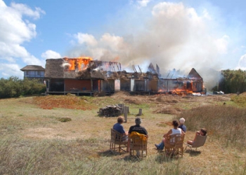 Foto: Ricardo Chango Figueredo - Incendio Punta Piedra