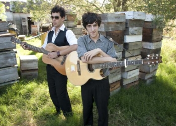 Mauricio Sepúlveda - Matías González - Foto: http://www.myspace.com/huevomaraca