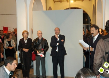Entrega del premio a Jorge F. Soto en la IX Bienal de Salto 2011 - Foto: Federico Meneses
