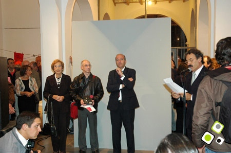 Entrega del premio a Jorge F. Soto en la IX Bienal de Salto 2011 - Foto: Federico Meneses