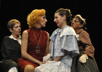 las_descentradas_-_comedia_nacional_-_foto_castagnello_25