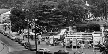 Convocatoria para presentar documentos fotográficos que registren imágenes de la Feria Nacional de Libros, Grabados, Dibujos y Artesanías.