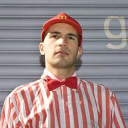 Foto: http://es-es.facebook.com/pages/El-Empleado-Del-Mes/