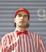 Foto: http://es-es.facebook.com/pages/El-Empleado-Del-Mes/