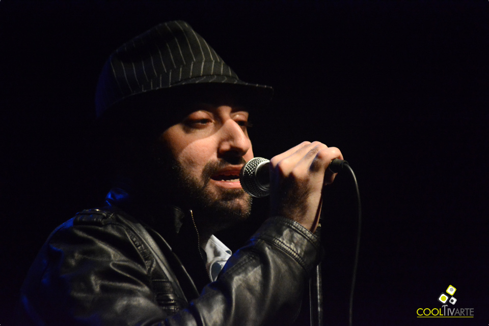 Despedida del libro/disco Ayer La Lluvia de Emilio Pérez Miguel Sala Zitarrosa © Federico Meneses Despedida del libro/disco Ayer La Lluvia de Emilio Pérez Miguel Sala Zitarrosa © Federico Meneses