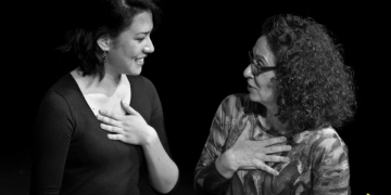 Encuentro y clase magistral, con la mezzo-soprano Virginia Correa-Dupuy (ARG). La artista escuchó a dos jóvenes talentos uruguayos para guiarlos y darles consejos técnicos e interpretativos. En la foto: la mezzo-soprano Anna Pimentel (izq) junto a Virginia Correa-Dupuy. Viernes 8 de agosto - Sala Verdi Fotos: Andres Cuenca