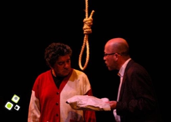 CRIATURAS DEL INFIERNO, de Christian Zagía con la colaboración de Nicolás Ciganda, con Sergio Chaparro y Gerardo Rojas. Ambientación sonora de Nicolás Ciganda, canción original “Somos iguales” de Nicolás Ciganda y Christian Zagía, piano y arreglos de Joaquín Baranzano, vestuario de Natalia Marino, escenografía de Valeria Hernández, luces de Adolfo Clara, coreografía de combate escénico y dirección de de Christian Zagía. Estreno del 29 de julio, teatro El Galpón, sala Atahualpa. Criaturas del Infierno - Foto: Federico Meneses