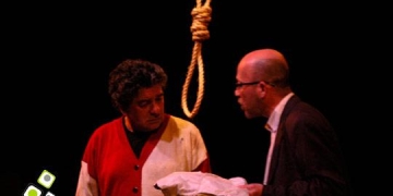 CRIATURAS DEL INFIERNO, de Christian Zagía con la colaboración de Nicolás Ciganda, con Sergio Chaparro y Gerardo Rojas. Ambientación sonora de Nicolás Ciganda, canción original “Somos iguales” de Nicolás Ciganda y Christian Zagía, piano y arreglos de Joaquín Baranzano, vestuario de Natalia Marino, escenografía de Valeria Hernández, luces de Adolfo Clara, coreografía de combate escénico y dirección de de Christian Zagía. Estreno del 29 de julio, teatro El Galpón, sala Atahualpa. Criaturas del Infierno - Foto: Federico Meneses