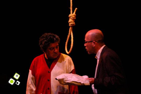 CRIATURAS DEL INFIERNO, de Christian Zagía con la colaboración de Nicolás Ciganda, con Sergio Chaparro y Gerardo Rojas. Ambientación sonora de Nicolás Ciganda, canción original “Somos iguales” de Nicolás Ciganda y Christian Zagía, piano y arreglos de Joaquín Baranzano, vestuario de Natalia Marino, escenografía de Valeria Hernández, luces de Adolfo Clara, coreografía de combate escénico y dirección de de Christian Zagía. Estreno del 29 de julio, teatro El Galpón, sala Atahualpa. Criaturas del Infierno - Foto: Federico Meneses