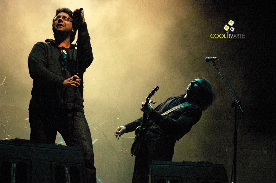 ALEJANDRO FERRADÁS - Presenta su quinto trabajo solista "EN BUENOS TÉRMINOS" SALA ZITARROSA - Setiembre 2010 © Federico Meneses imagen - ALEJANDRO FERRADÁS - Presenta su quinto trabajo solista "EN BUENOS TÉRMINOS" SALA ZITARROSA - Setiembre 2010 © Federico Meneses