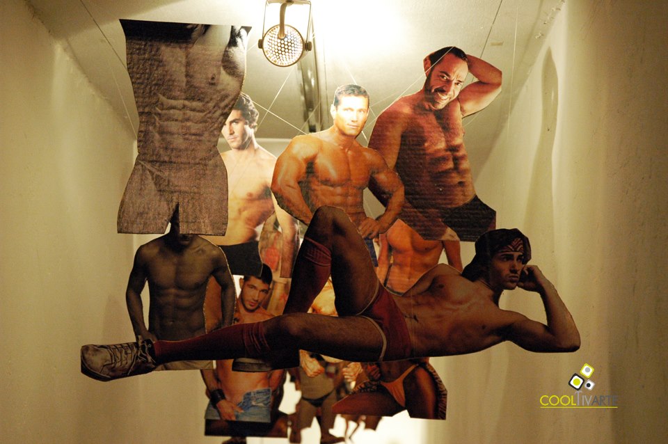 imagen - Esquemas Corporales / Mauricio Pizard - CME–Subte - Mayo 2010 © Federico Meneses