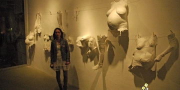 imagen - Exposición "NO/MODELOS" de Valeria Píriz - Punto de Encuentro MEC - octubre 2010 © Federico Meneses
