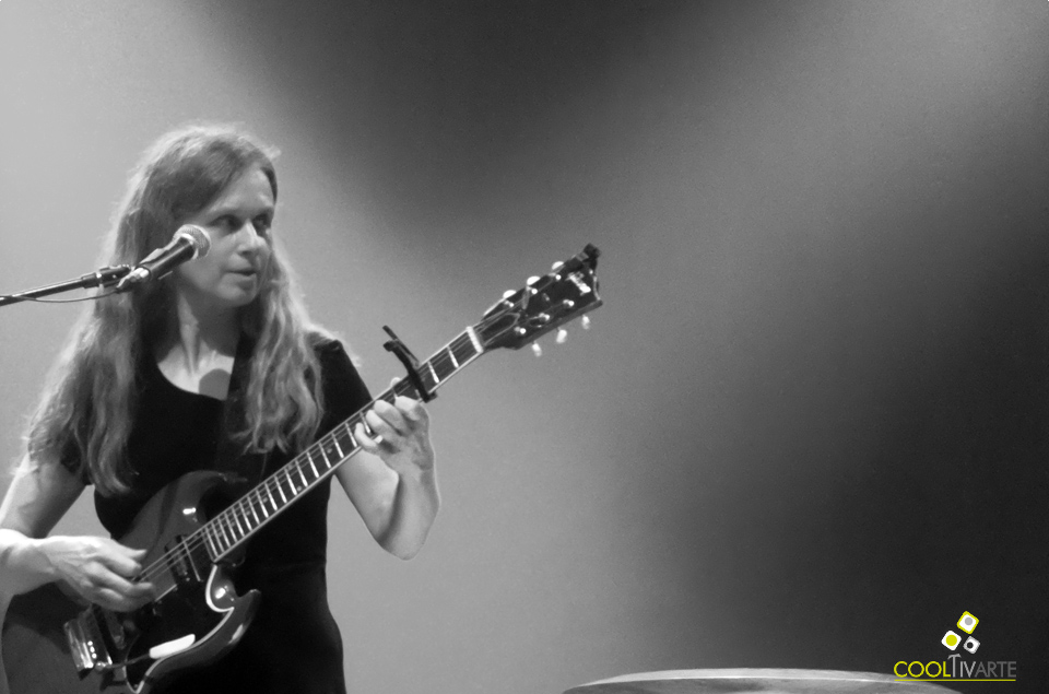 JUANA MOLINA Y NUESTROS SENTIDOS en La Trastienda - Diciembre 2014 © Álvaro Fernández