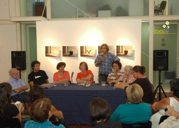 imagen - Mesa Redonda, "La fotografía en el arte uruguayo actual" en Museo Pedro Figarì. Febrero 2011 © Federico Meneses