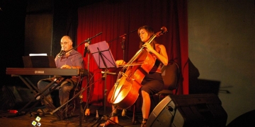 imagen - Leo Maslíah y Lucía Gatti en SALA UNDERMOVIE - Enero 2011 © Federico Meneses