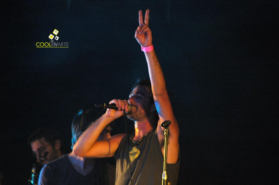 imagen - Marulata en escenario Kibón - Enero 2011 © Federico Meneses