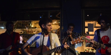 imagen - Hermanos Láser acústico en Bluzz Bar - Febrero 2015 - Foto © Federico Meneses