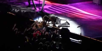 Aerosmith en Uruguay: “ésta canción es para Pepe Mujica” Livin´On The Edge