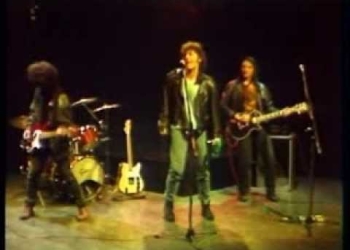 Niquel – Hay una falla (en tu mente)