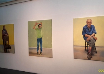 imagen - Visita al Centro de exposiciones Subte con su muestra "Colectiva / Retratos Contemporáneos o panorama actual de una subjetividad fragmentada" Marzo 2015 - Registro de celular Foto © Federico Meneses