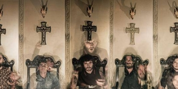 imagen - HABLAN POR LA ESPALDA