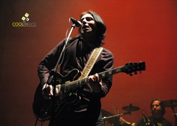 imagen - ALEJANDRO FERRADÁS - Presenta su quinto trabajo solista "EN BUENOS TÉRMINOS" SALA ZITARROSA - Setiembre 2010 © Federico Meneses