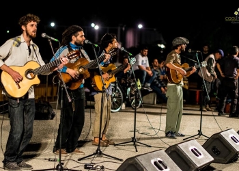 imagen - Evento organizado desde la Comisión de Derechos Humanos de la FEUU, en el marco de la 20 Marcha del Silencio. 15 de Mayo 2015 - Foto © Javier Fuentes