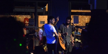 imagen - Hermanos Láser acústico en Bluzz Bar - Febrero 2015 - Foto © Federico Meneses