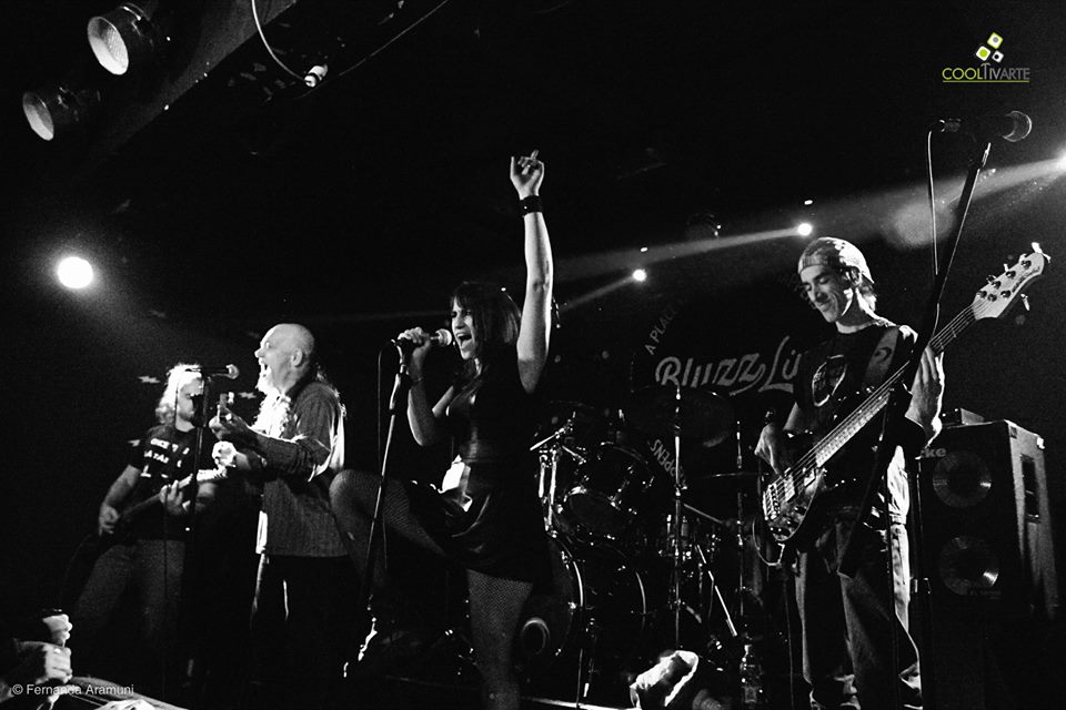 imagen - La Tabaré - 30 Años en Bluzz live - 8 de Mayo 2015 - Foto © Fernanda Aramuni