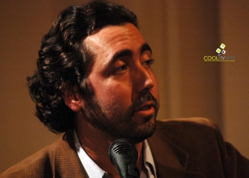 imagen - Javier Etchevarren en Festival EÑE América Montevideo 6/8 - Teatro Solís - Agosto 2010 © Federico Meneses