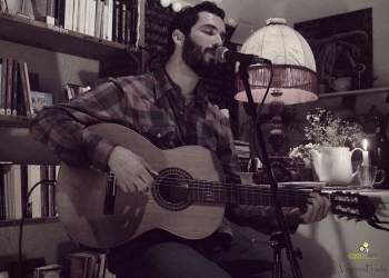 imagen - Diego González en Lalá Café - Mayo 2015 Foto © Virginia Prado