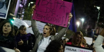 imagen - NI UNA MENOS - ¡TOCAN A UNA, TOCAN A TODAS! fotografía: © Lucía Aguirre