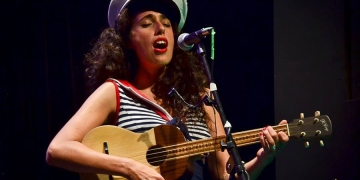 imagen - Las Taradas se presentaron por primera vez en Uruguay en el Ciclo EllaZ festejando el Mes de la Mujer en la Sala Zitarrosa. Foto: © Andrés Cuenca Viernes 13 de marzo, 2015