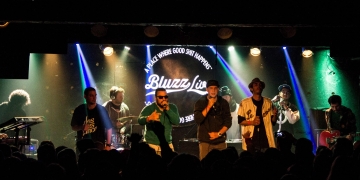 imagen - DOSTRESCINCO en Bluzz Live 18 de julio 2015 Foto © Jerónimo López
