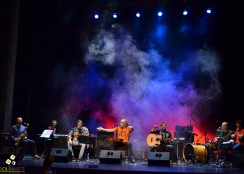imagen - La Chancha en La Sala Zitarrosa "..el gusto de volar..." - 17 de julio 2015 Foto © Silvia Pedrozo