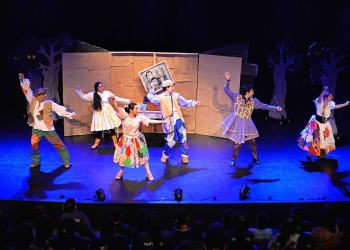 imagen - HANSEL Y GRETEL POR CARLOS VIANA