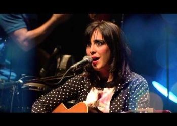 Mariana Lucía en Sala Zitarrosa, Presión Aérea