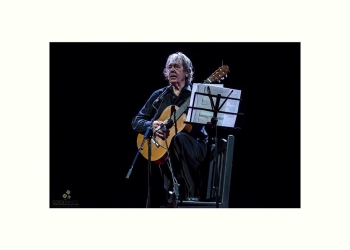 PACO IBANEZ - 28SEP2015 - AUDITORIO NACIONAL DEL SODRE - MONTEVIDEO - URUGUAY - Foto: Gastón Pimienta