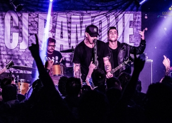 C.J. Ramone, más conocido como "The Little Ramone", en su gira "American Punk" en Bluzz Live Montevideo. 18 de Octubre de 2015. Foto © Javier Fuentes Photography