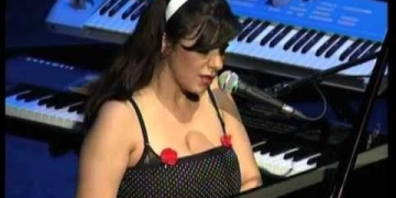 Afuera la lluvia – Carmen Pi