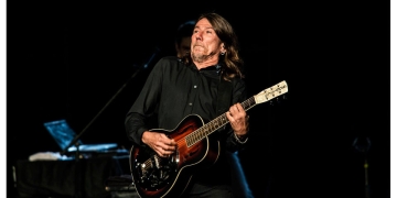 Lenine en Teatro Solis 15 de diciembre 2015 - Artista Invitado Edú Lobardo Fotografia Martín Pereira