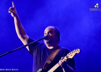 aquel abrazo Foto: Andrés Cuenca Aldecoa