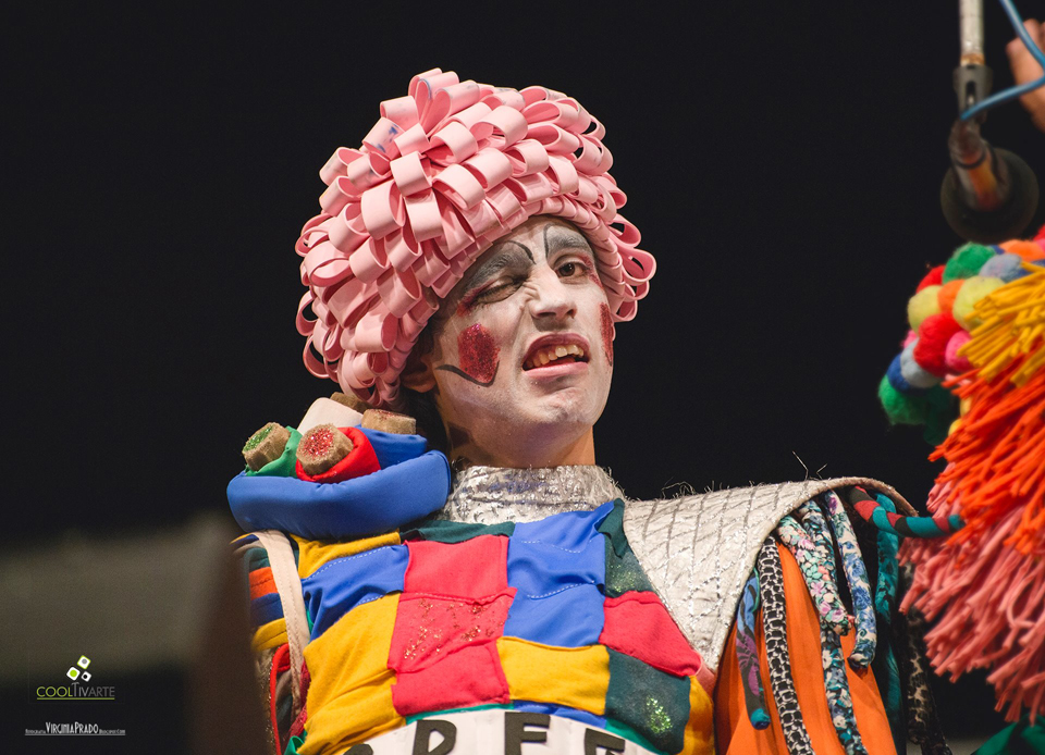 De tablado con murga Cayó la Cabra - Fotografía: © Virginia Prado - Fotografía - © En fotogramas (AgostinaVilardo) De tablado con murga Cayó la Cabra - Fotografía: © Virginia Prado - Fotografía - © En fotogramas (AgostinaVilardo)