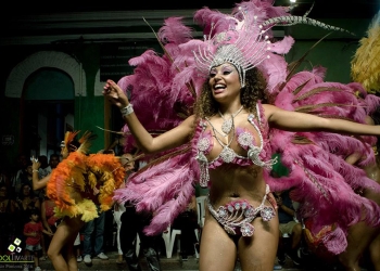 DEFILE-DE-LLAMADAS-2016-foto-gaston-pimienta