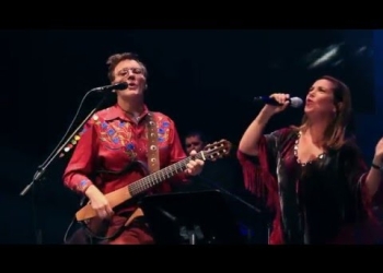 Jorge Nasser con Sandra Mihanovich – “A tus pies” [Teatro Solís]