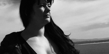 Marcela Matta en Ronda de poetas 10 años en el Cabo Polonio!
