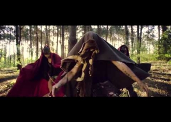 Latejapride presenta el video ARDE – Bluzz Live